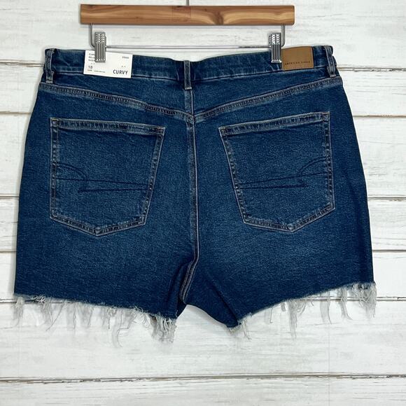 American Eagle Curvy Relaxed Short Dark Wash Denim Plus Size 18 - Picture 2 of 7